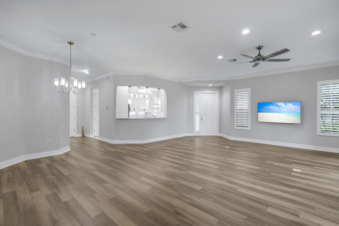 5021 Maxwell Cir #3101, Naples, FL 34105