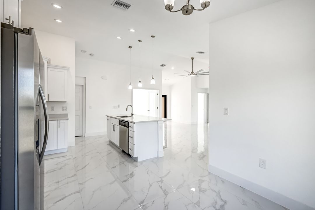 3018 11th St SW, Lehigh Acres, FL 33976