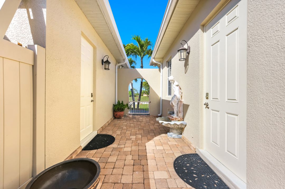 1503 NW 41st Pl, Cape Coral, FL 33993