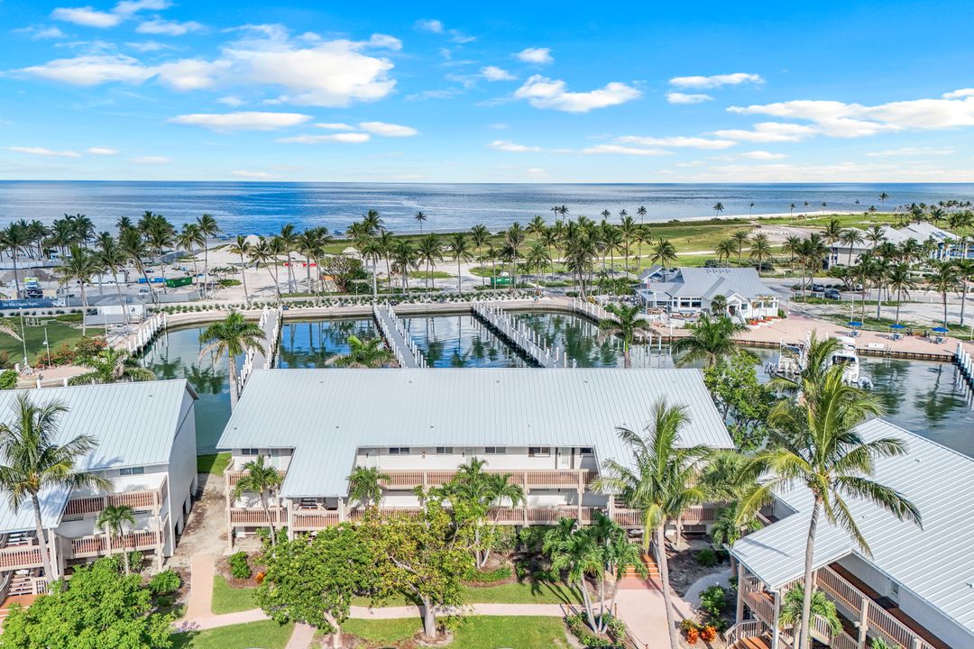 5400 Plantation Rd #Marina Villa 705, Captiva, FL 33924