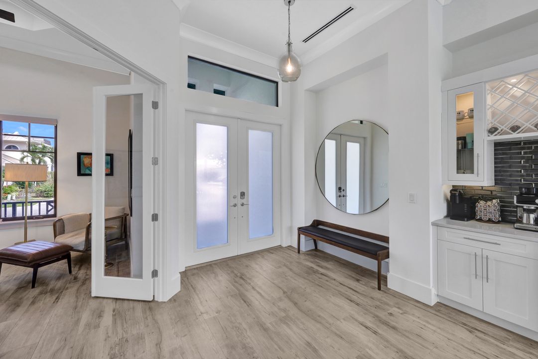 1200 Redwood Ct, Marco Island, FL 34145