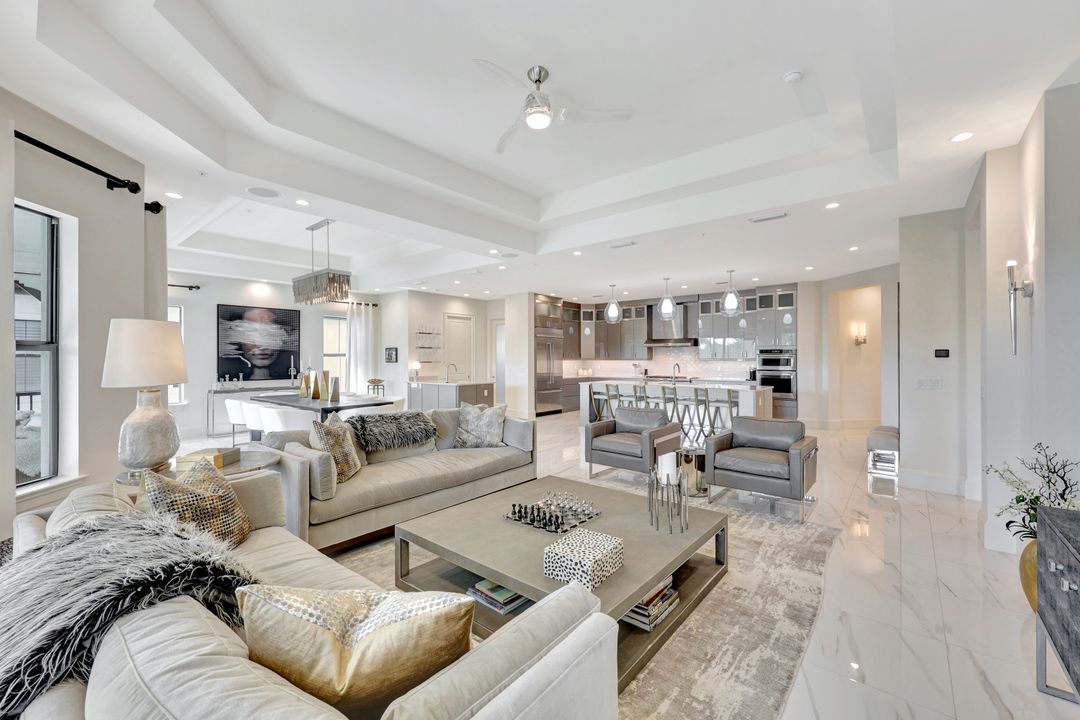 16350 Corsica Way #202, Naples, FL 34110