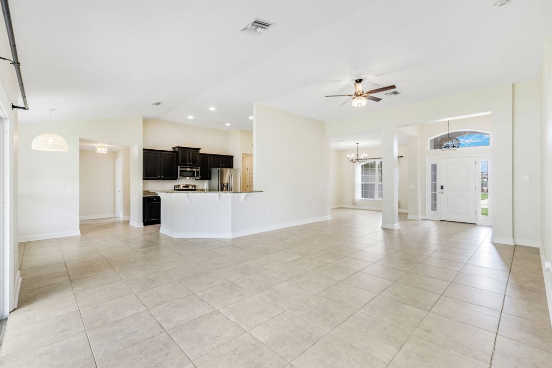 2610 SW 32nd St, Cape Coral, FL 33914