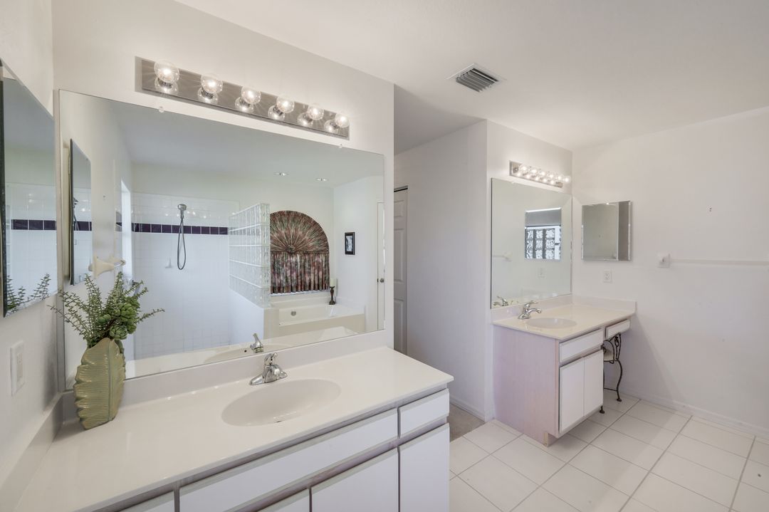 2725 SW 46th Terrace, Cape Coral, FL 33914