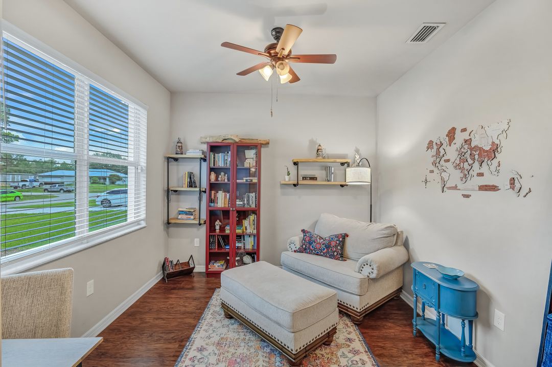 670 Nimitz Blvd, Lehigh Acres, FL 33974