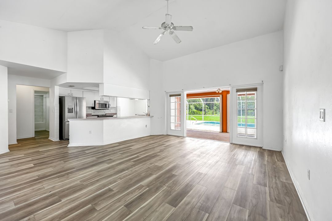 811 Jefferson Ave, Lehigh Acres, FL 33936