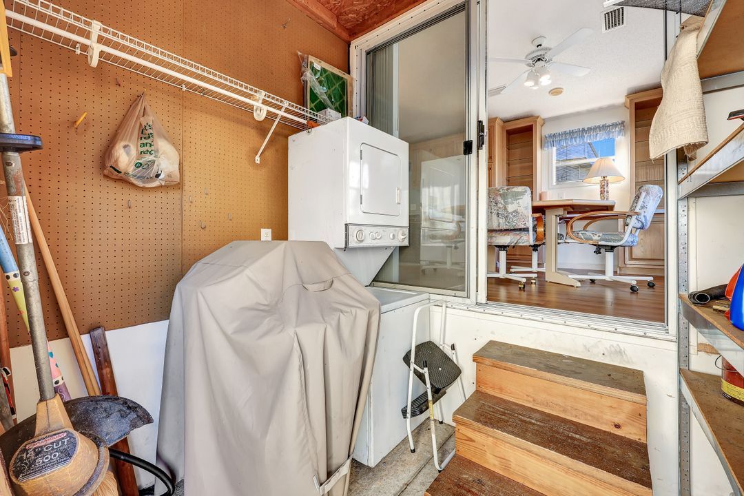 10827 Little Heron Cir SE, Estero, FL 33928