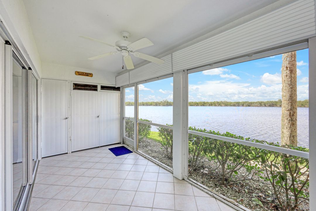 1045 Mainsail Dr #402, Naples, FL 34114