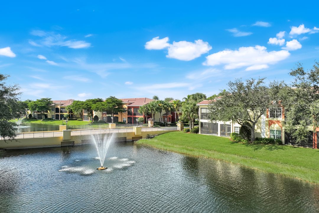 8533 Via Garibaldi Cir #202, Estero, FL 33928