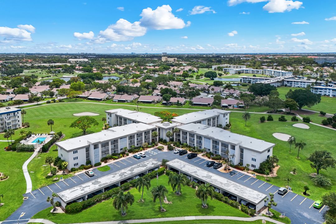 6102 Augusta Dr #307, Fort Myers, FL 33907