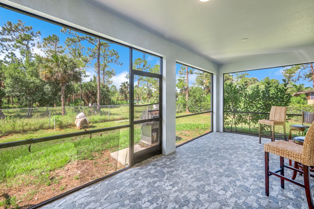 2682 4th Ave SE, Naples, FL 34117