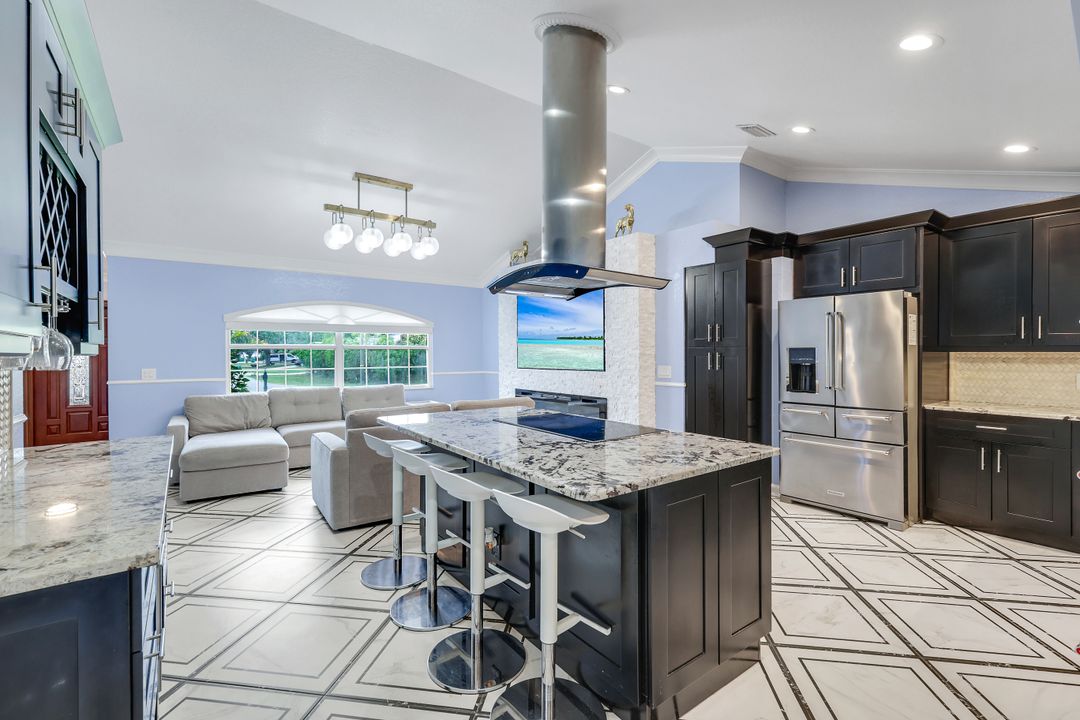 5140 17th Ct SW, Naples, FL 34116