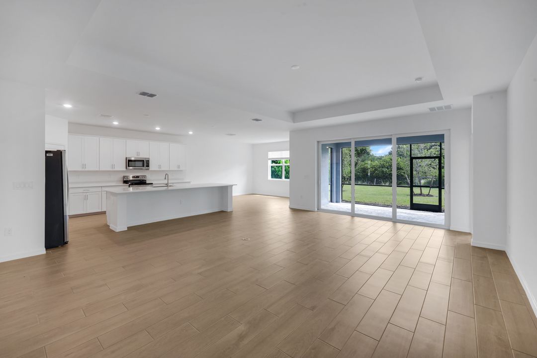 5180 Sugarwood Drive, Naples, FL 34112
