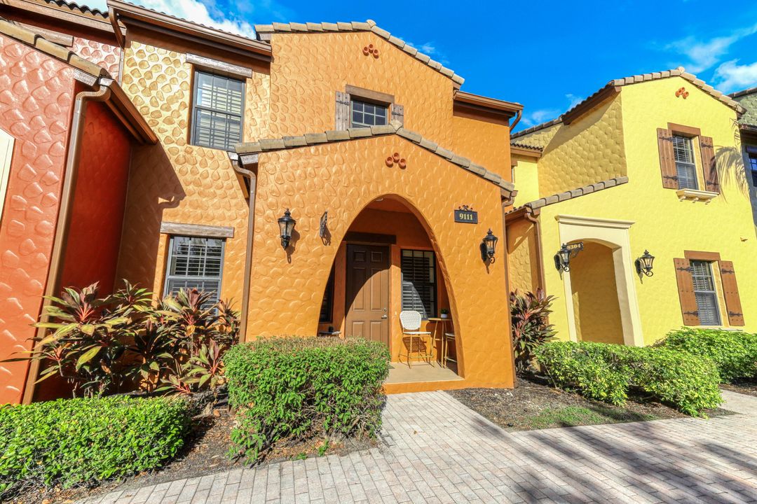 9111 Capistrano St S #8303, Naples, FL 34113