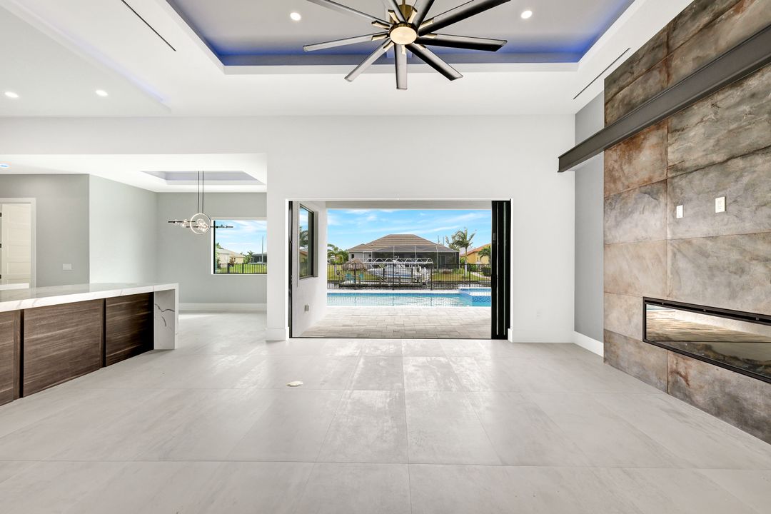 719 Old Burnt Store Rd N, Cape Coral, FL 33993