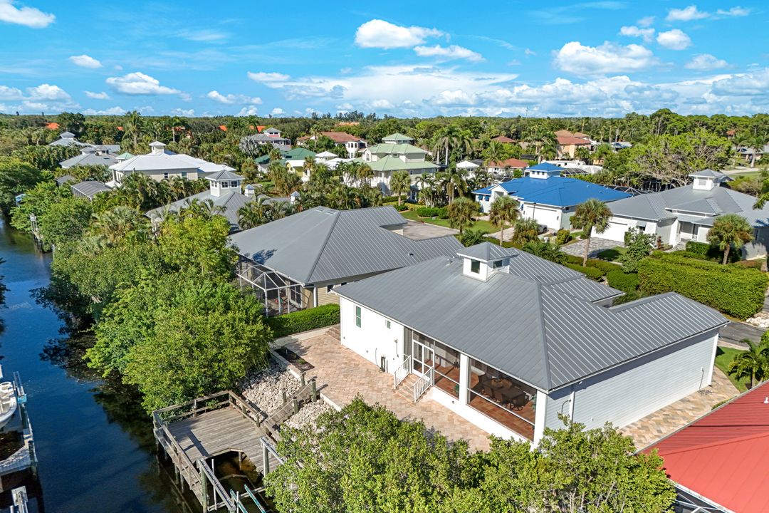 27080 Flamingo Dr, Bonita Springs, FL 34135