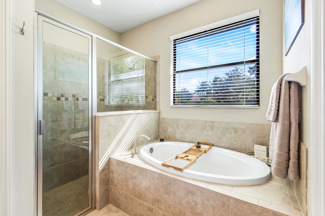 11087 St. Roman Way, Bonita Springs, FL 34135