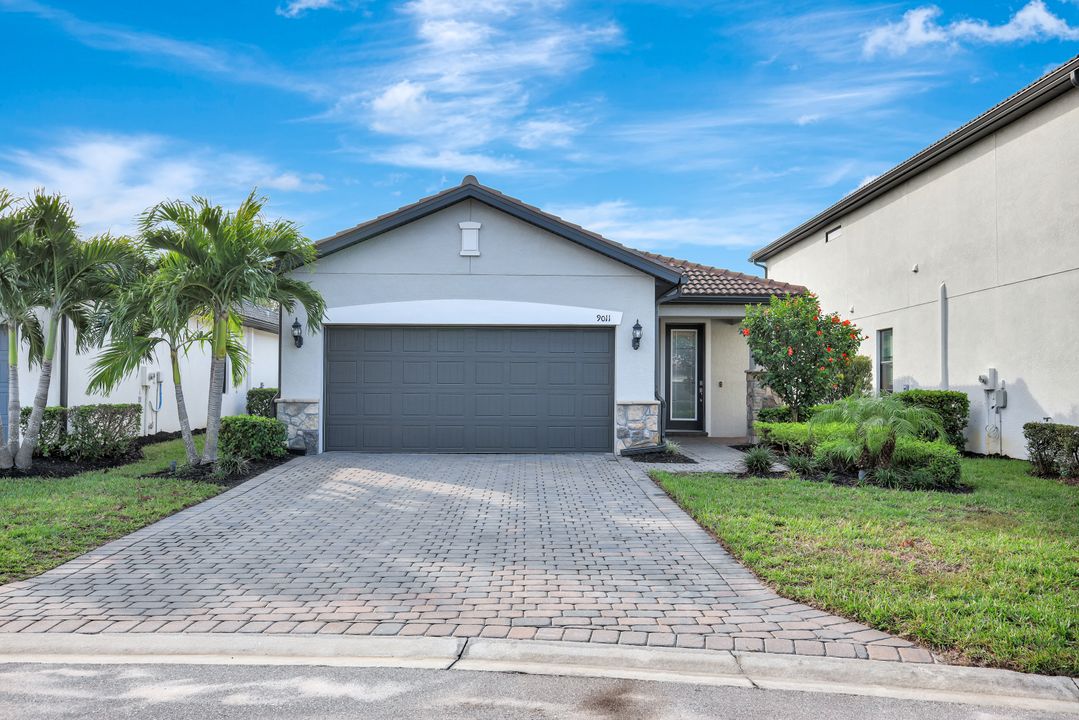 9011 Bramley Terrace, Fort Myers, FL 33967