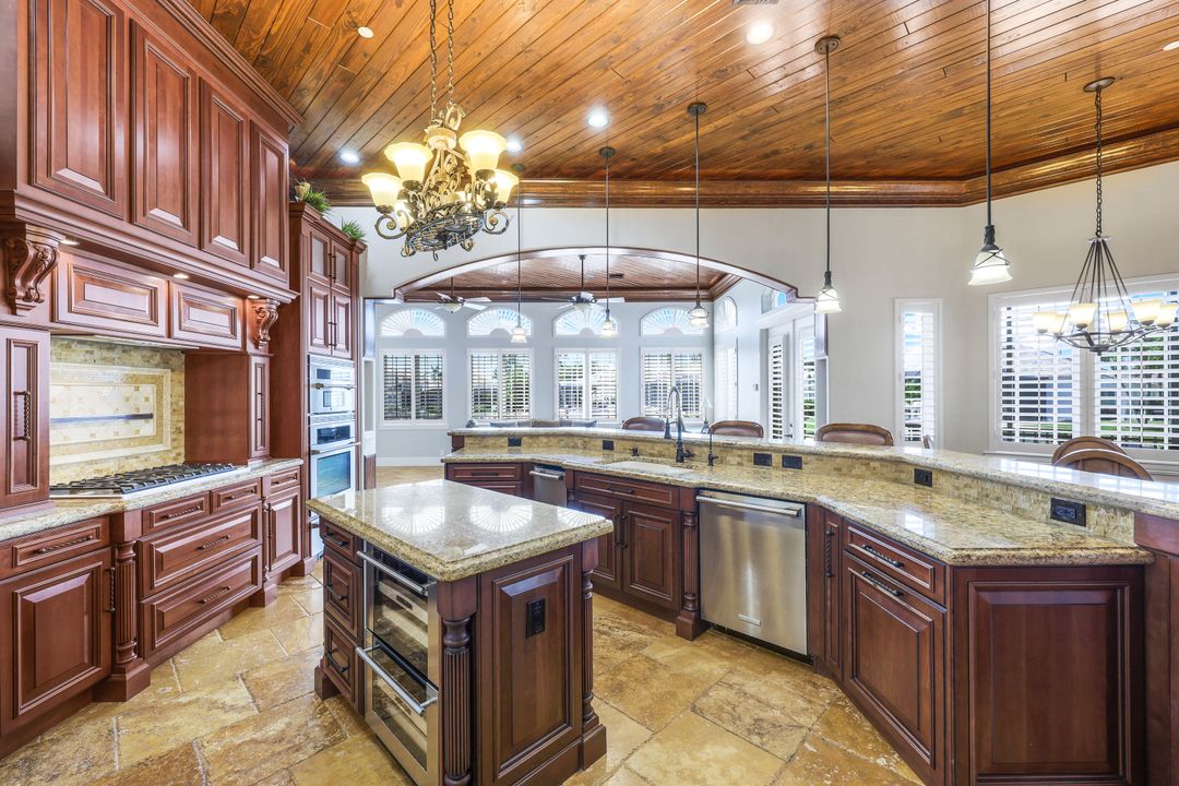 5502 Harbour Preserve Cir, Cape Coral, FL 33914