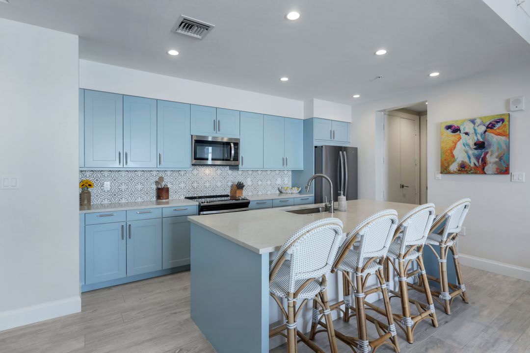 1111 Central Ave #514, Naples, FL 34102