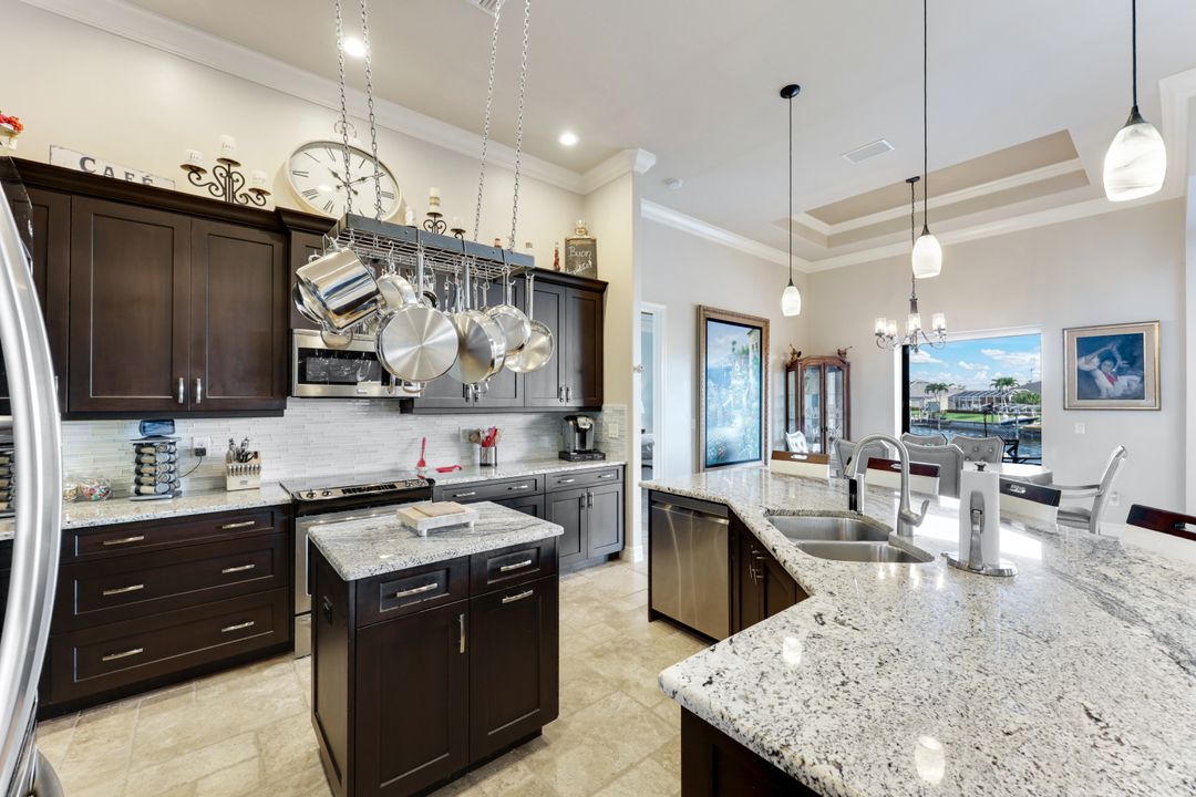 225 SW 12th Terrace, Cape Coral, FL 33991