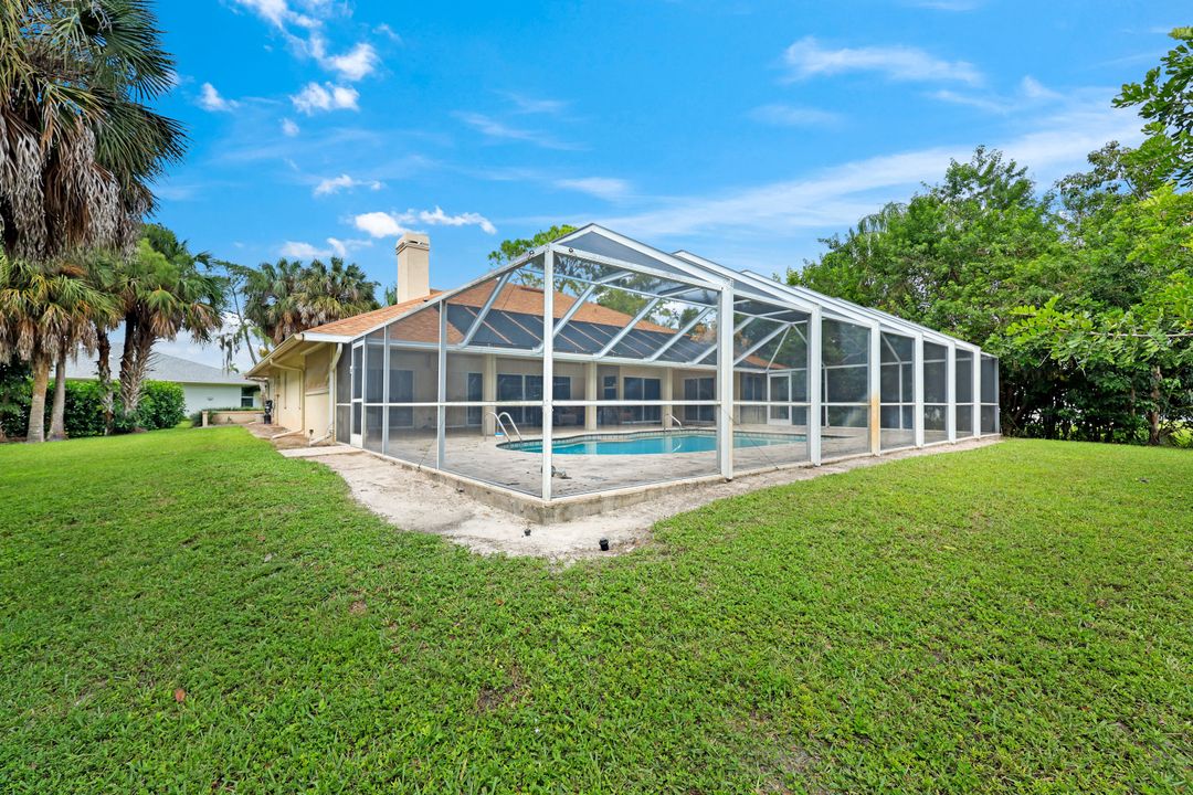 2207 Imperial Golf Course Blvd, Naples, FL 34110