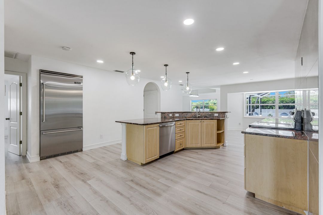 1438 SW 57th St, Cape Coral, FL 33914