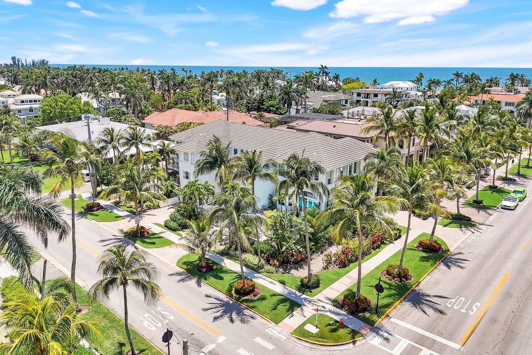 510 2nd St S, Naples, FL 34102