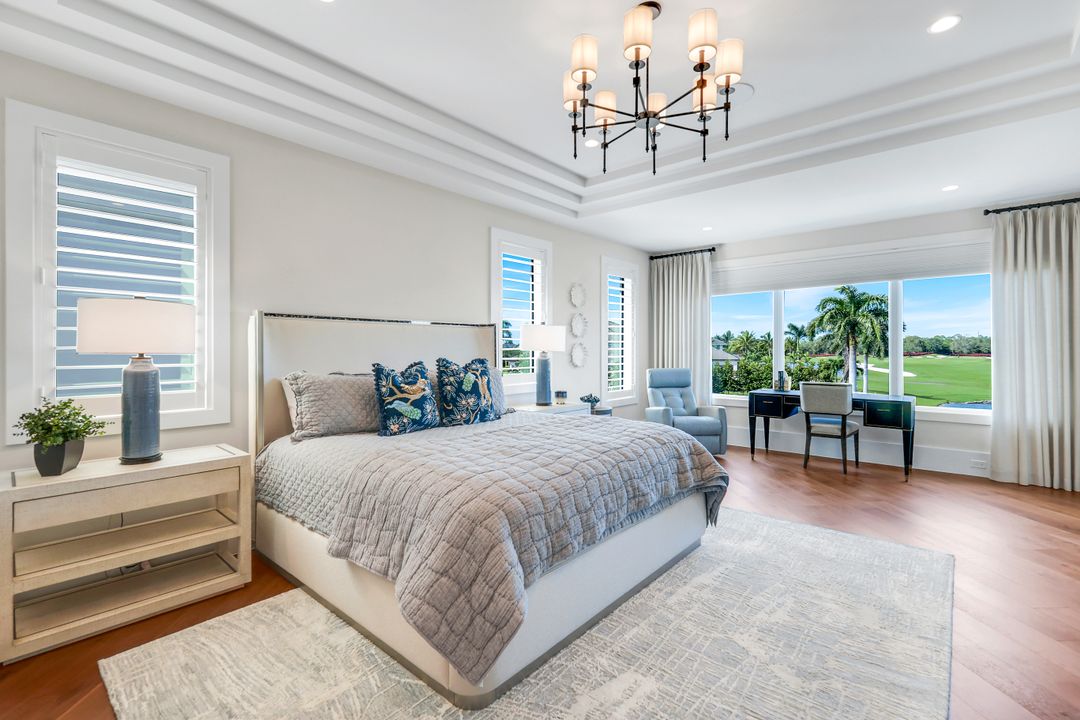 16647 Isola Bella Ln, Naples, FL 34110