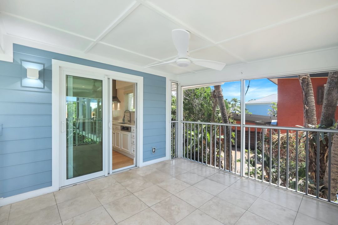 513 Lighthouse Way, Sanibel, FL 33957