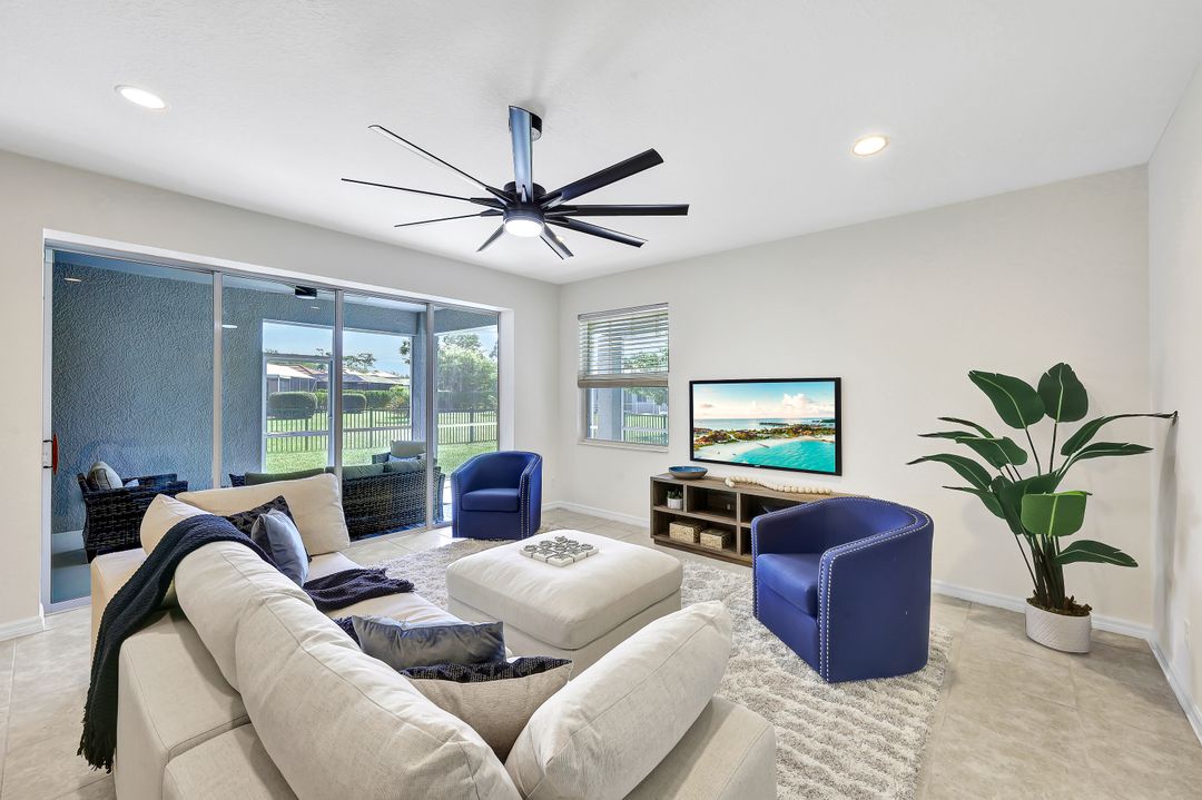 3967 Ruxton Rd, Naples, FL 34116