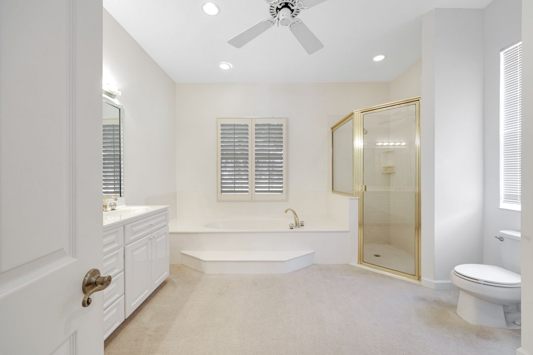 2079 Imperial Cir, Naples, FL 34110
