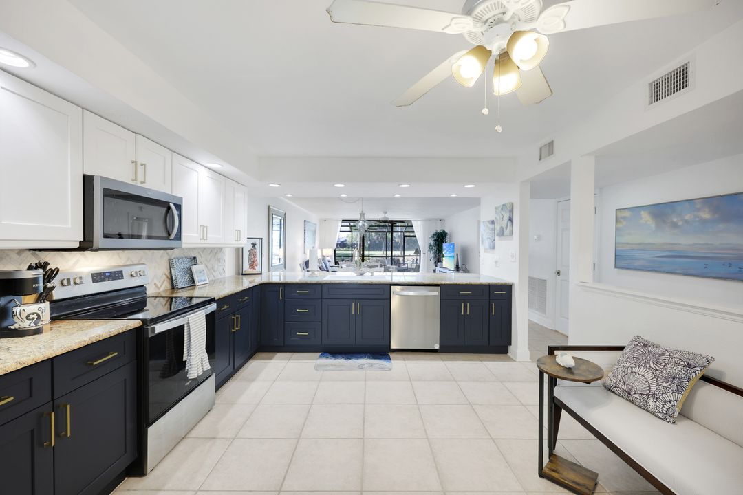 16424 Timberlakes Dr, Fort Myers, FL 33908