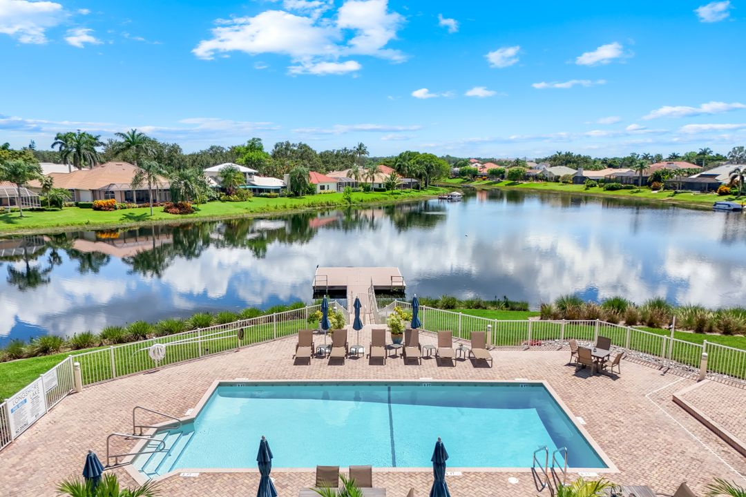 11201 Phoenix Way, Naples, FL 34119