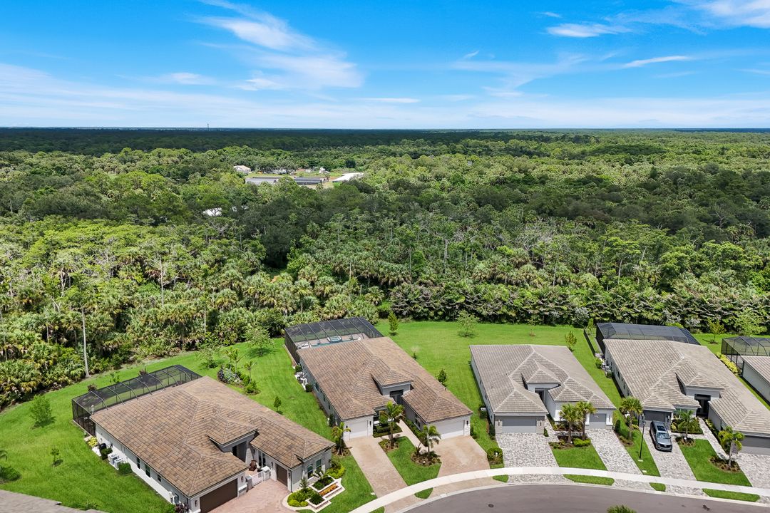 12063 Azalea Wy, Naples, FL 34120