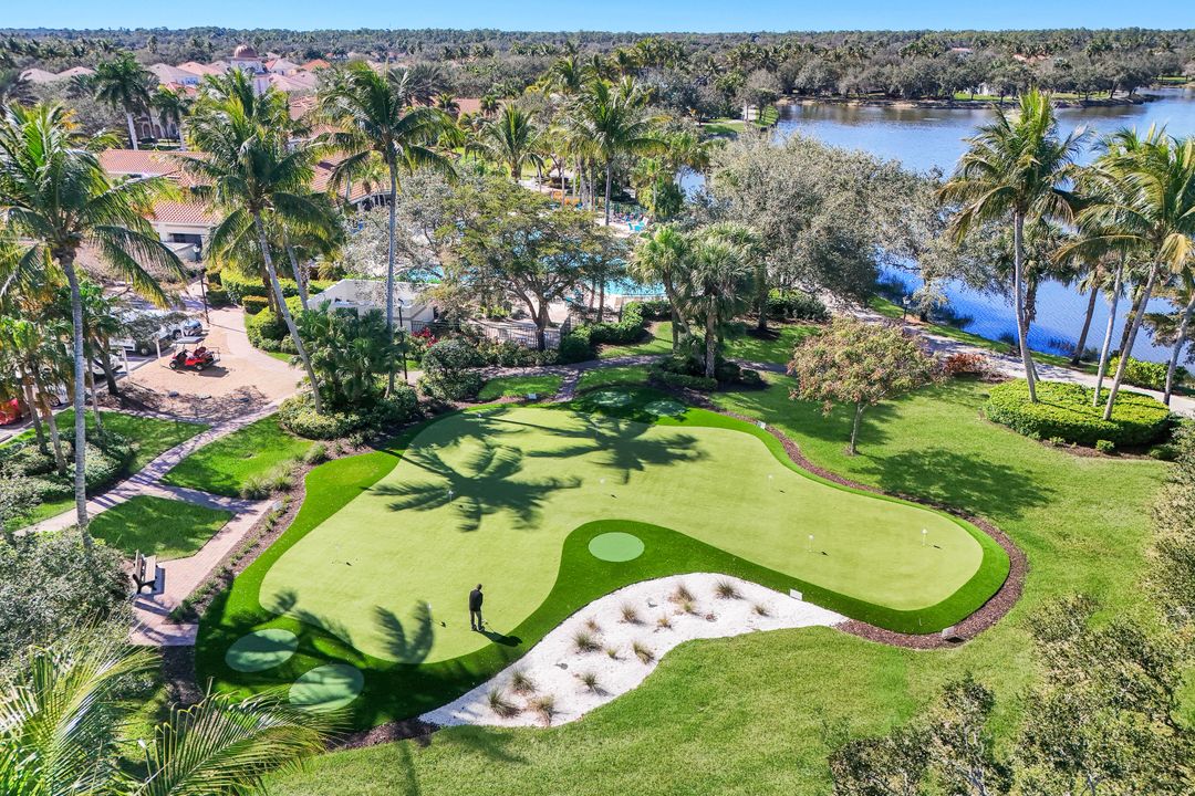 5343 Hawkesbury Way, Naples, FL 34119