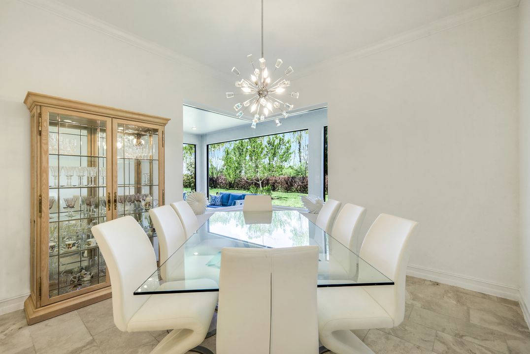 28105 Captiva Shell Lp, Bonita Springs, FL 34135