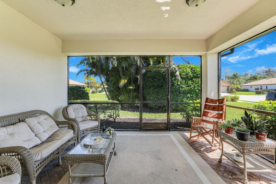 1307 Kendari Terrace, Naples, FL 34113