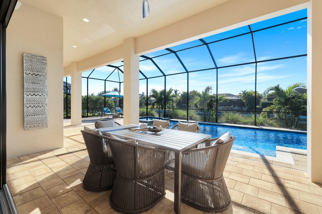 1506 SW 28th St, Cape Coral, FL 33914