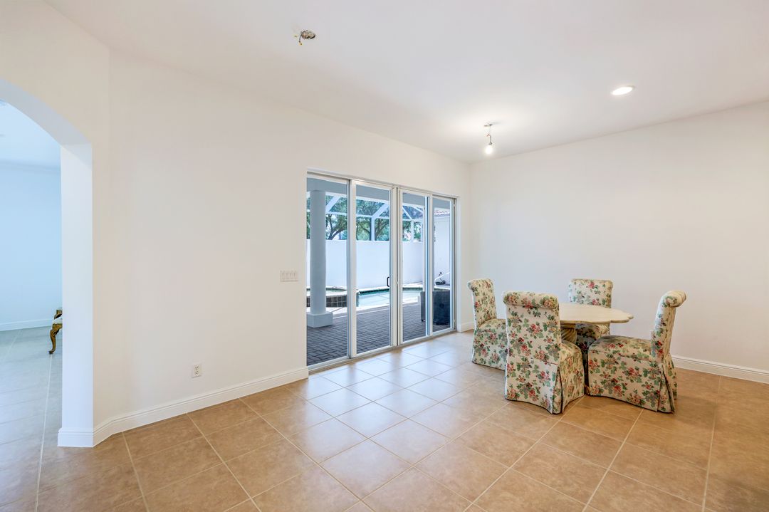 5593 Kensington Loop, Fort Myers, FL 33912