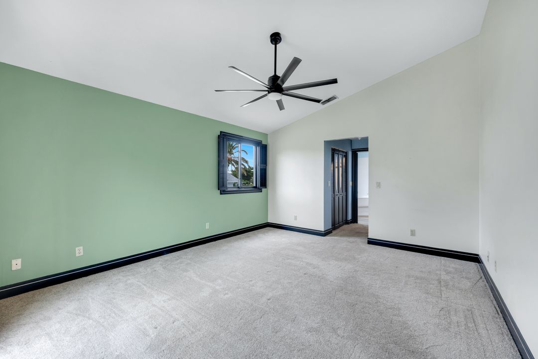 7239 Hendry Creek Dr, Fort Myers, FL 33908