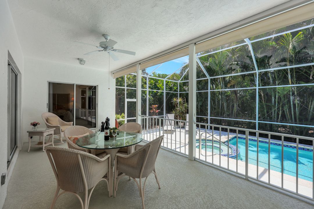 5929 Chanteclair Dr #8, Naples, FL 34108