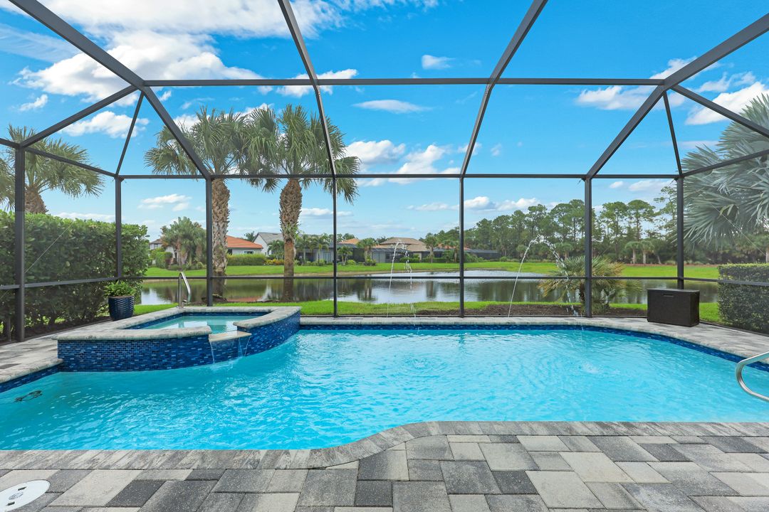 9405 Whooping Crane Wy, Naples, FL 34120