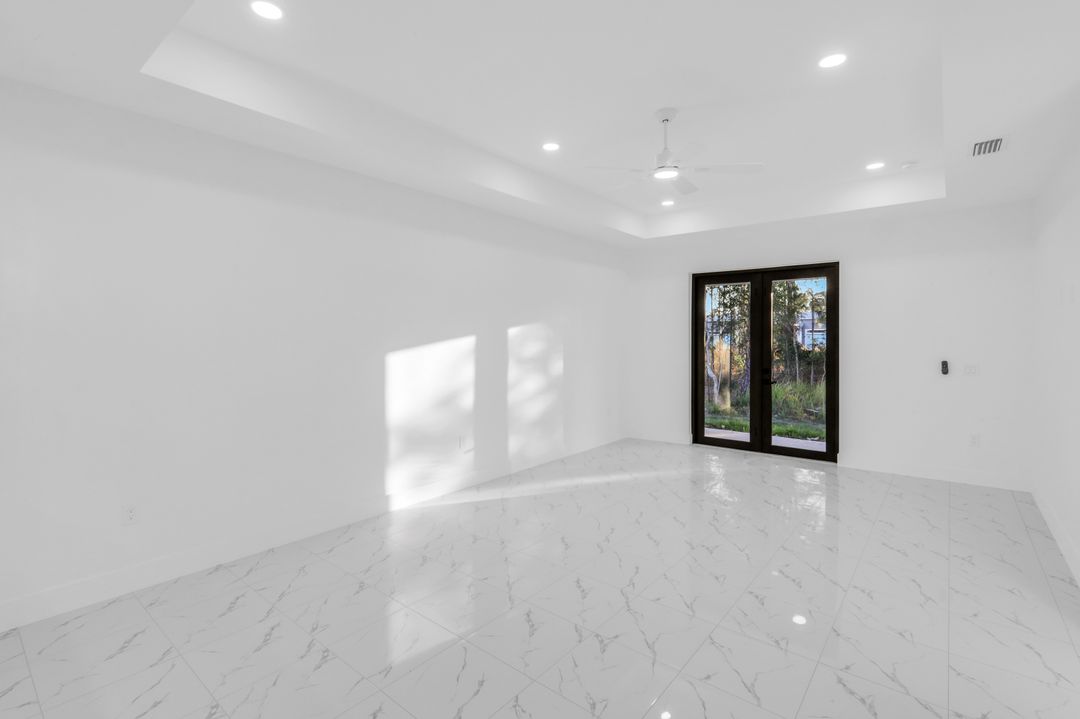 4805-4807 29th St SW, Lehigh Acres, FL 33973