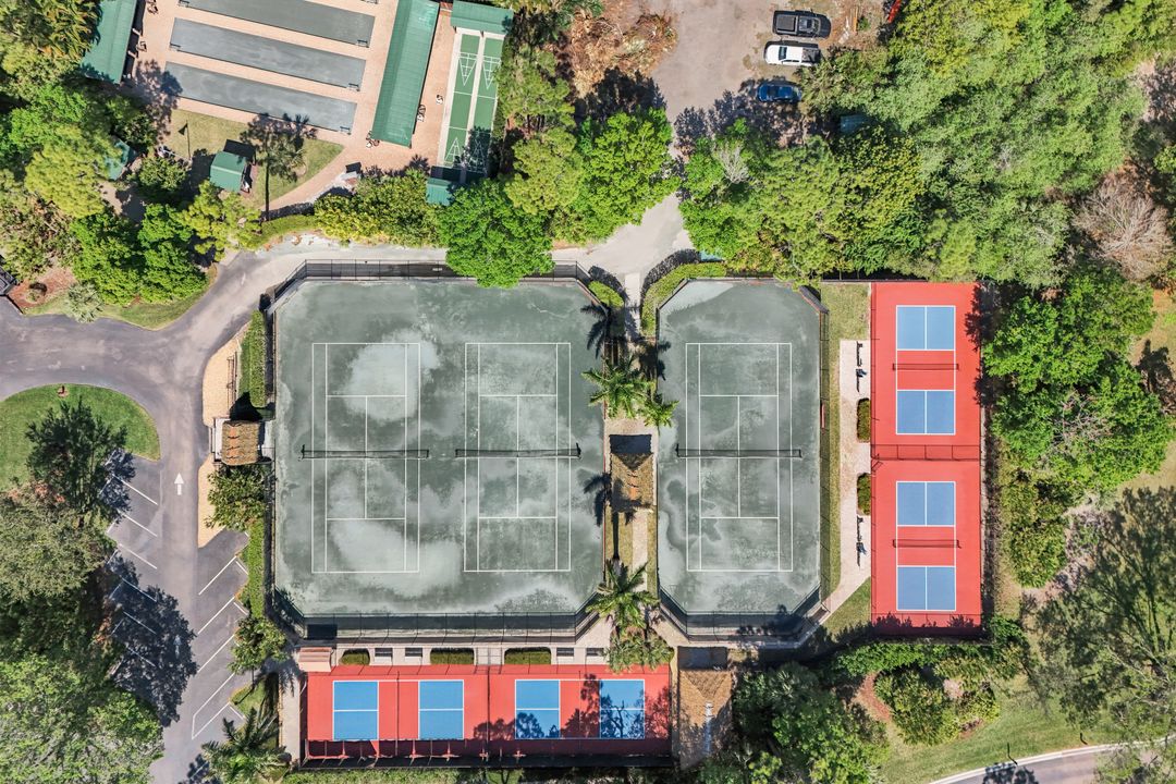 270 Naples Cove Dr #3205, Naples, FL 34110