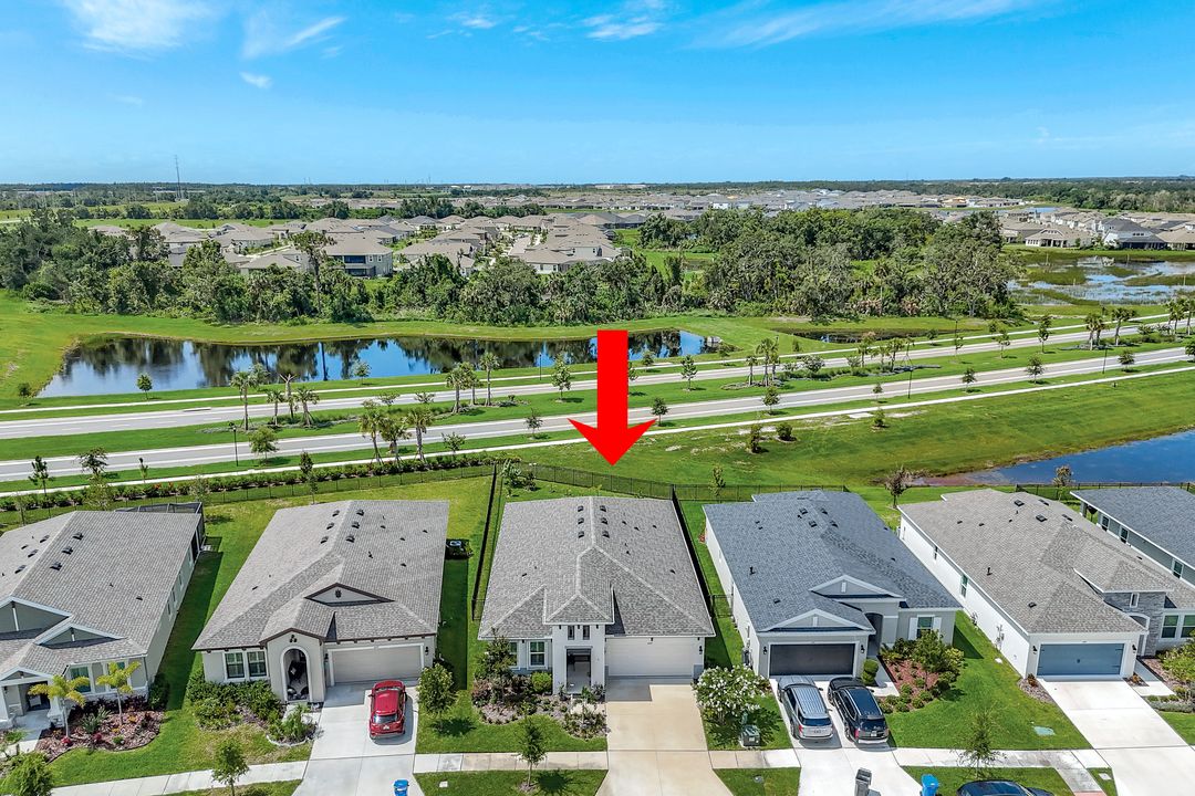 6219 Golden Nettle Dr, Apollo Beach, FL 33572