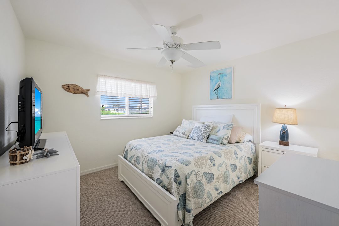 124 NE 6th St, Cape Coral, FL 33909