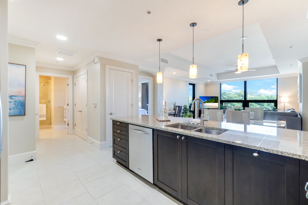 9115 Strada Pl #5205, Naples, FL 34108