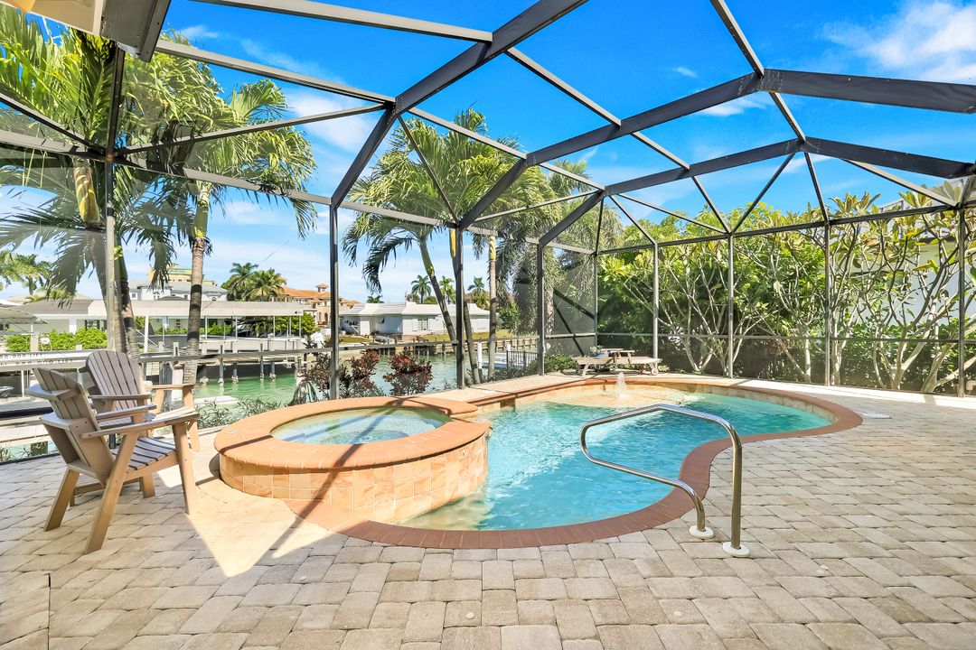 864 Magnolia Ct, Marco Island, FL 34145