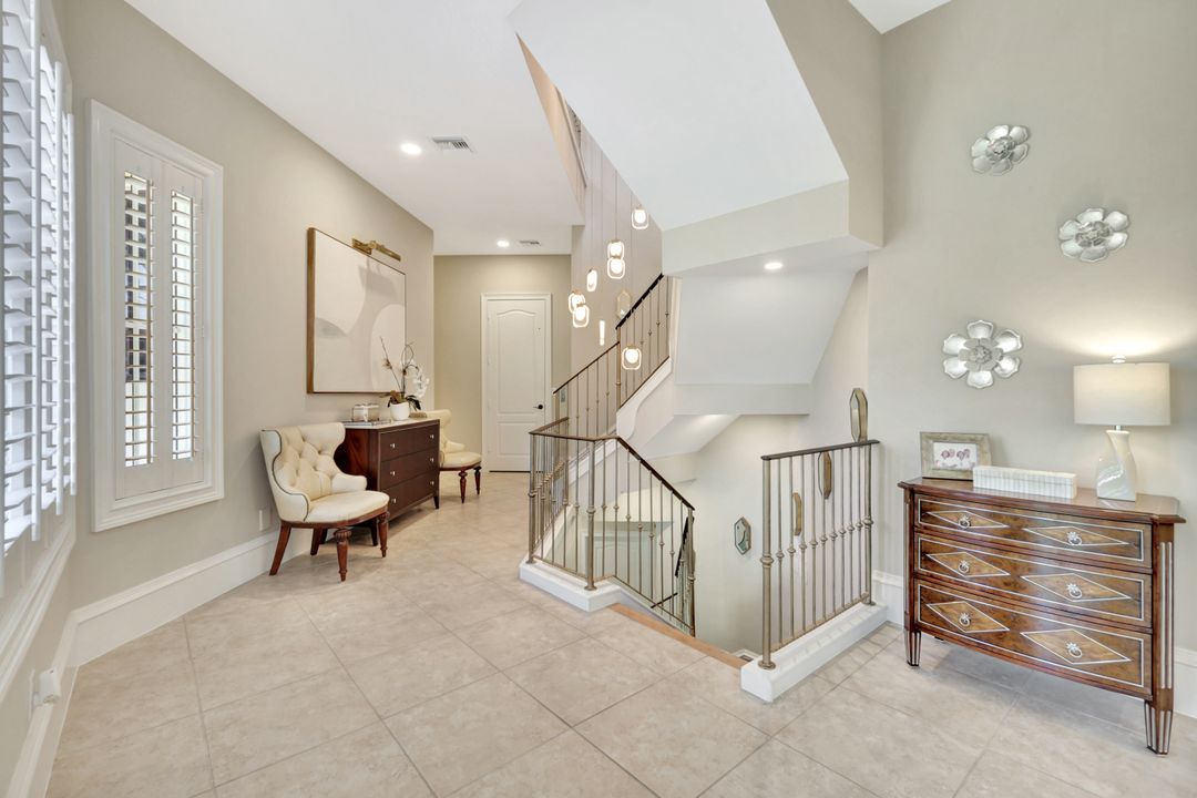 195 S Beach Dr, Marco Island, FL 34145